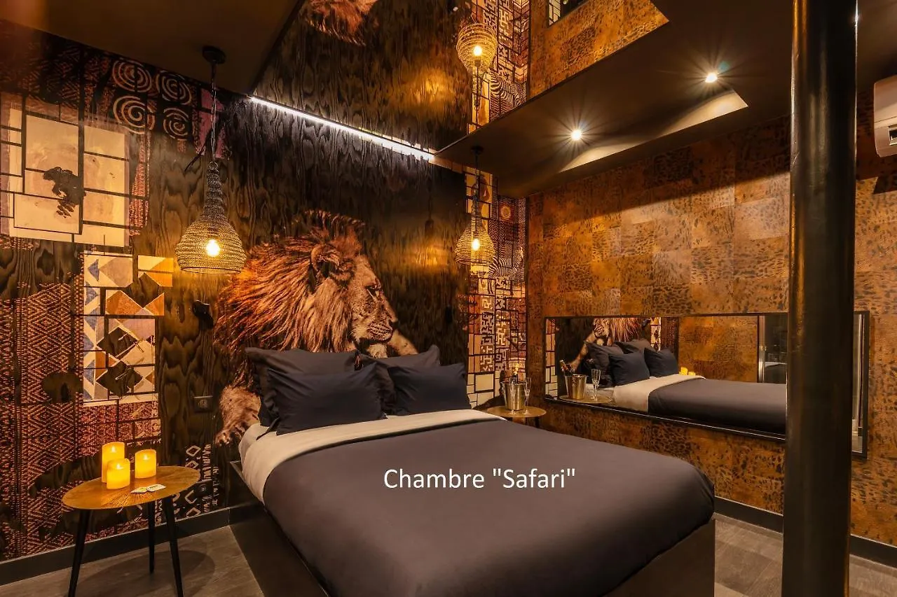 Love Hotel Avec Nuit Insolite Au Dandy Et Jacuzzi Privatise (Adults Only) Paris